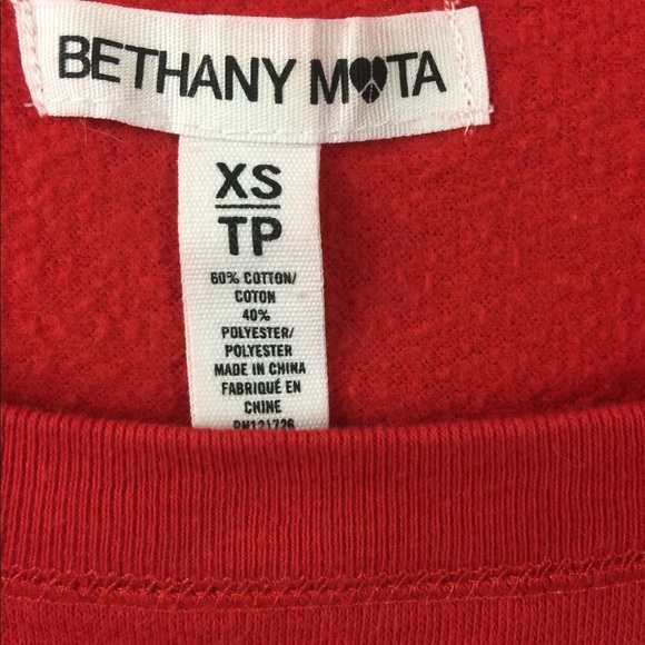 Bethany Mota Giraffe Sweater Size XS Like New - Picture 6 of 7